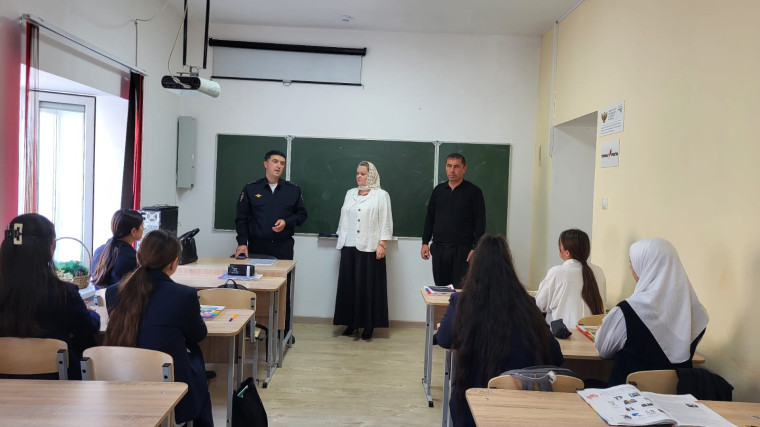 Профилактическая беседа «Об ответственности за участие несовершеннолетних в несанкционированных митингах»..