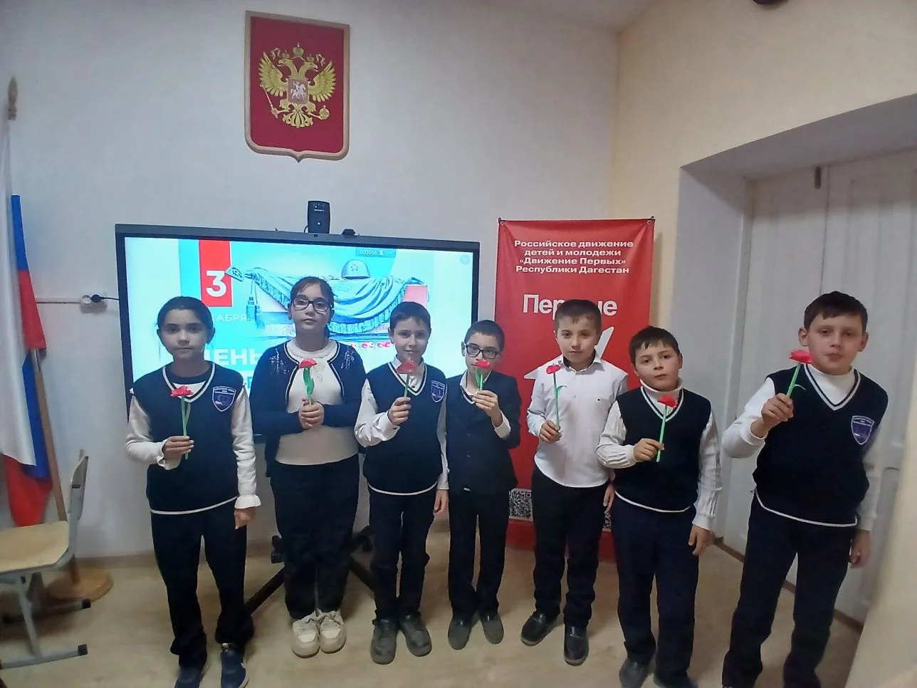 Поминаем героев.