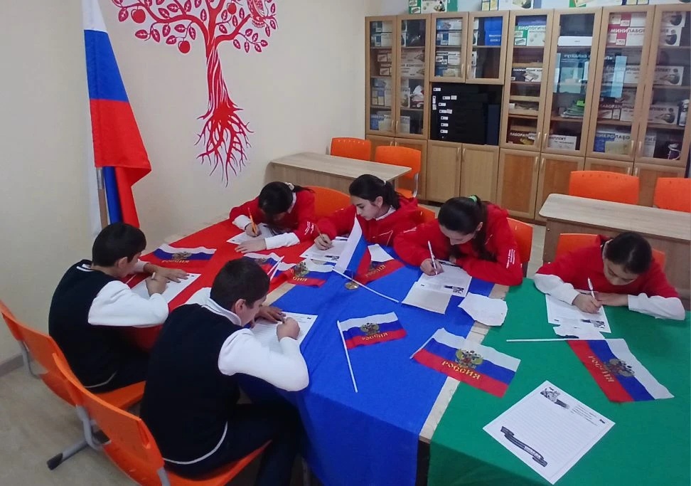 Акция &amp;quot;Для СВОих&amp;quot; в преддверии Дня Героев Отечества.