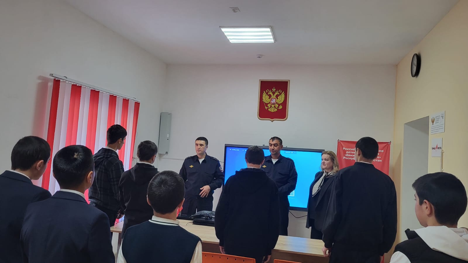 Беседа c сотрудниками полиции ОМВД России Ахтынского района.