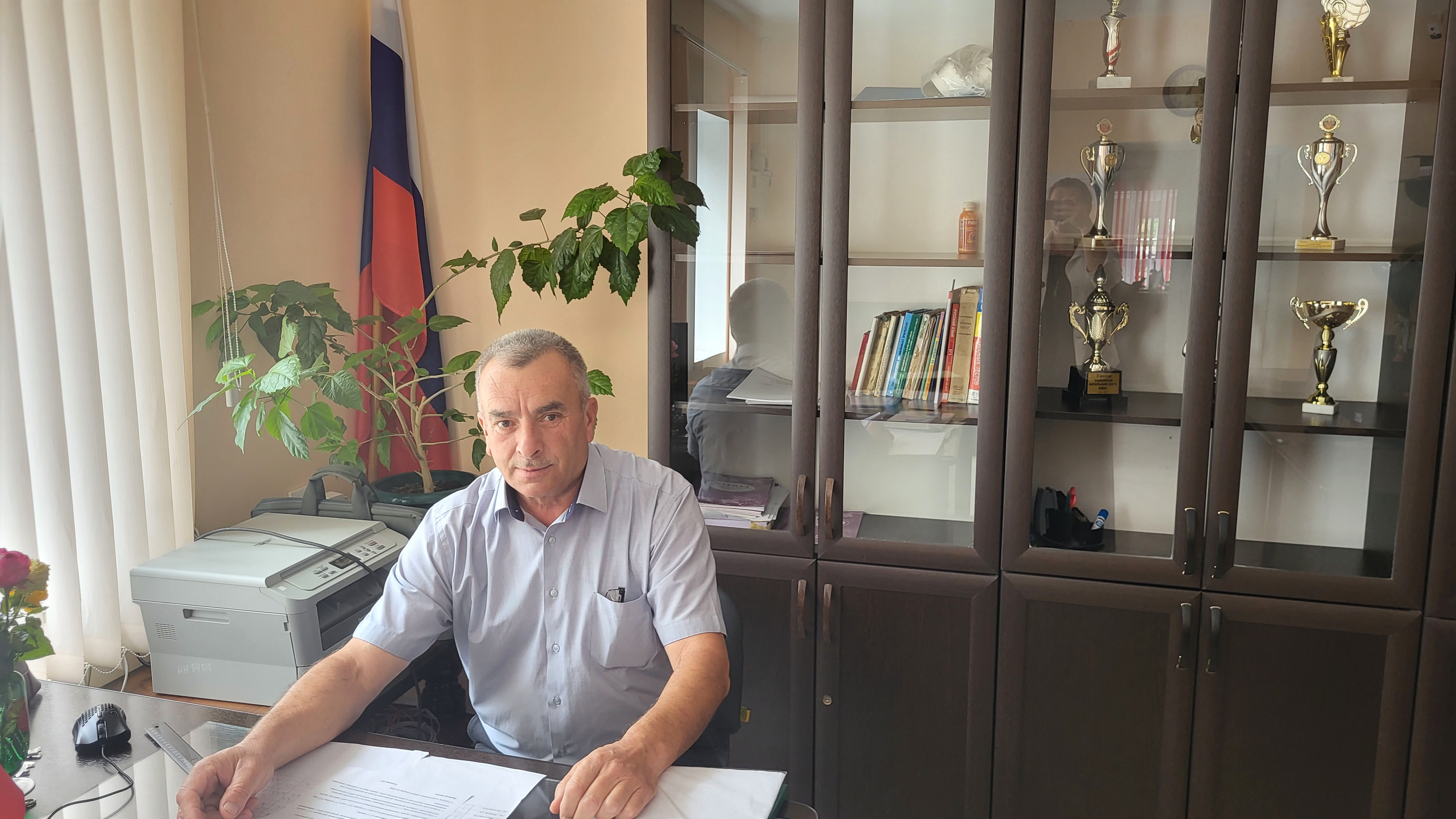 Ашниев Альберт Шихмагомедович.